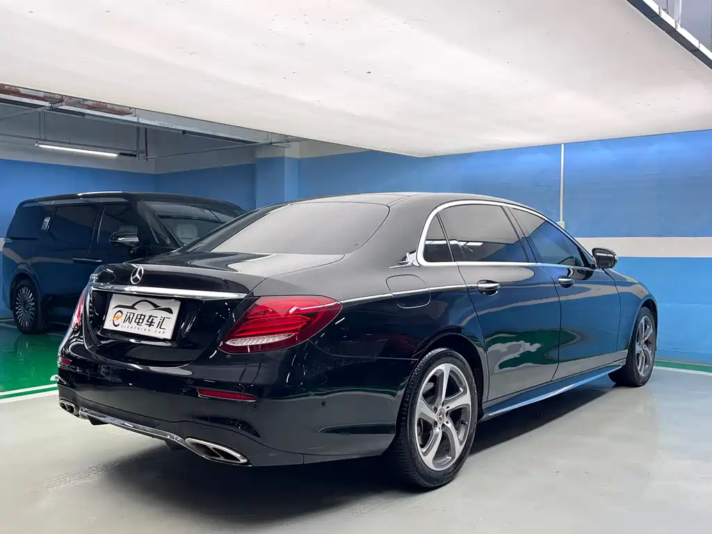 Mercedes-Benz E-Class 2018 — фото 6