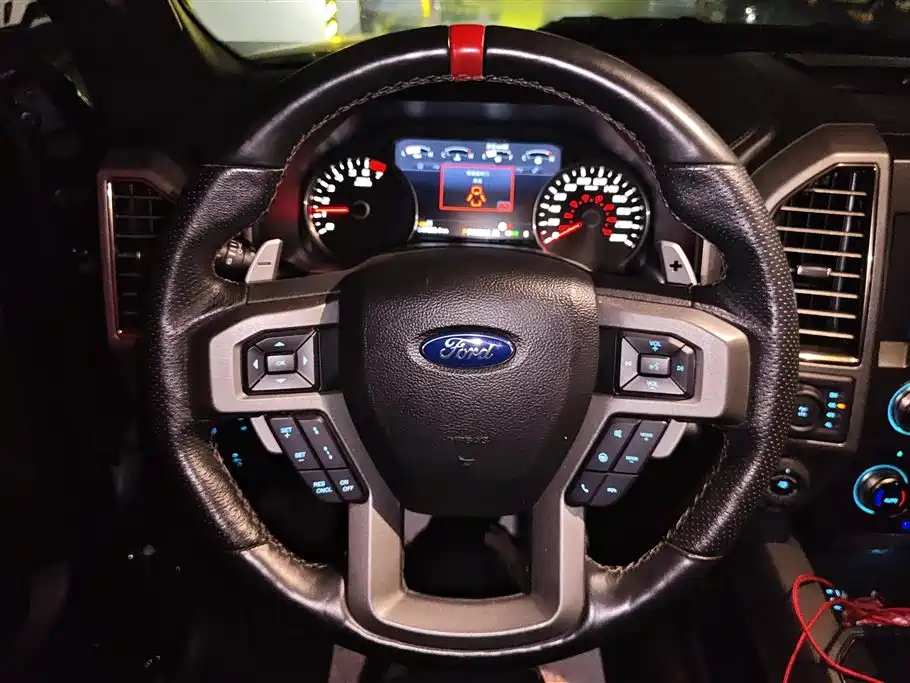 Ford F-150 Raptor 2018 — фото 15