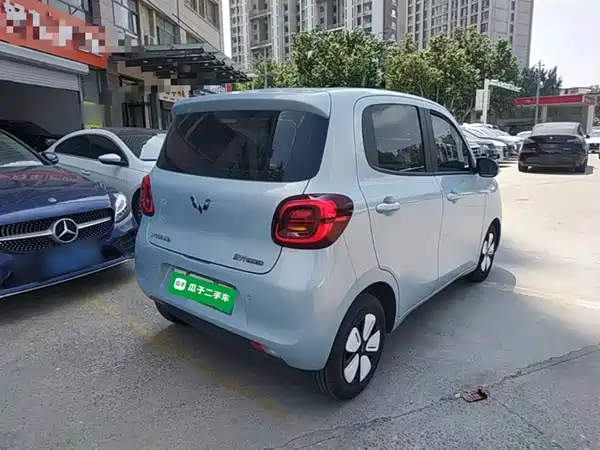 Wuling Hongguang MINIEV 2025