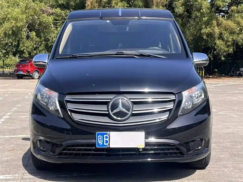 Mercedes-Benz Vito 2022 — фото 6