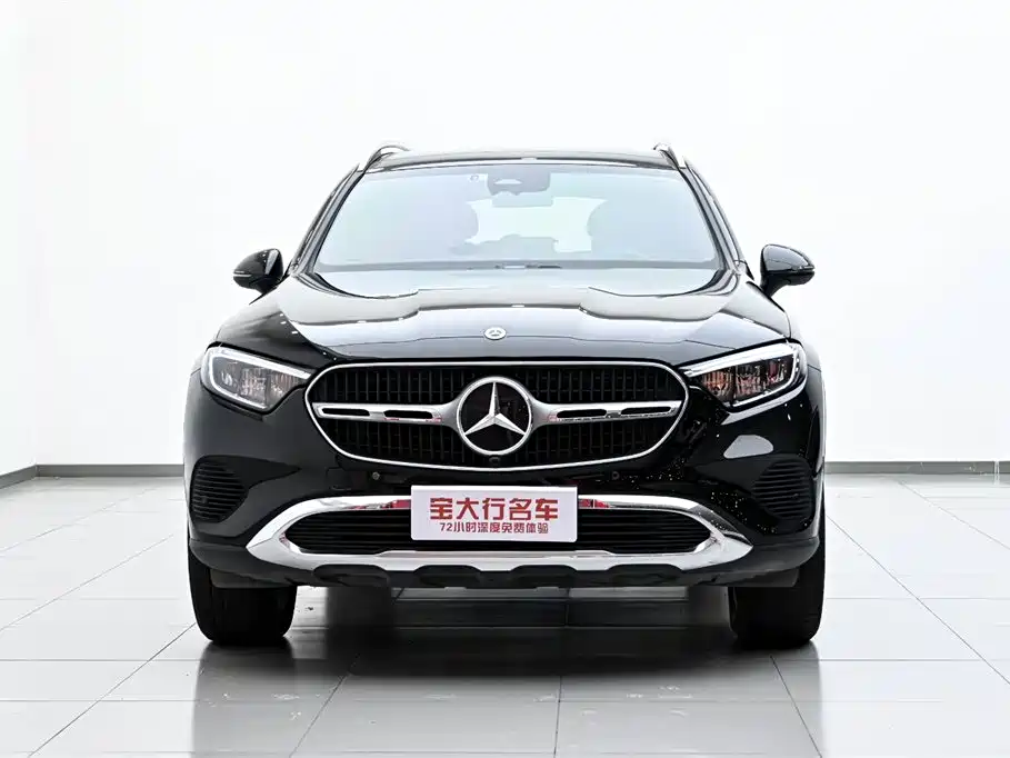 Mercedes-Benz GLC 2023