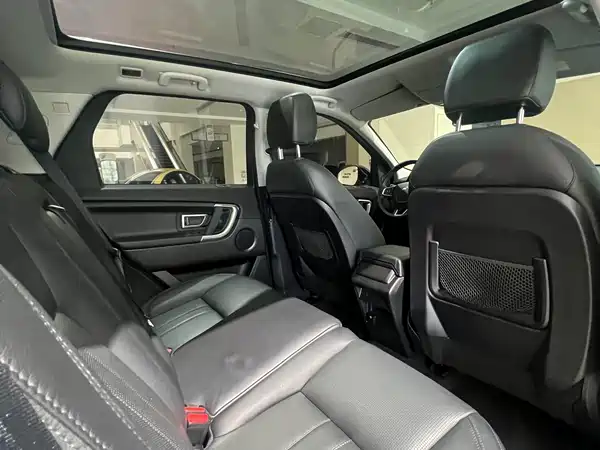Land Rover Discovery Sport 2017