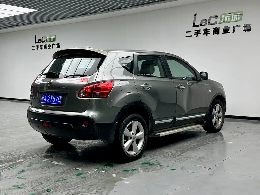 Nissan Qashqai 2008 — фото 12