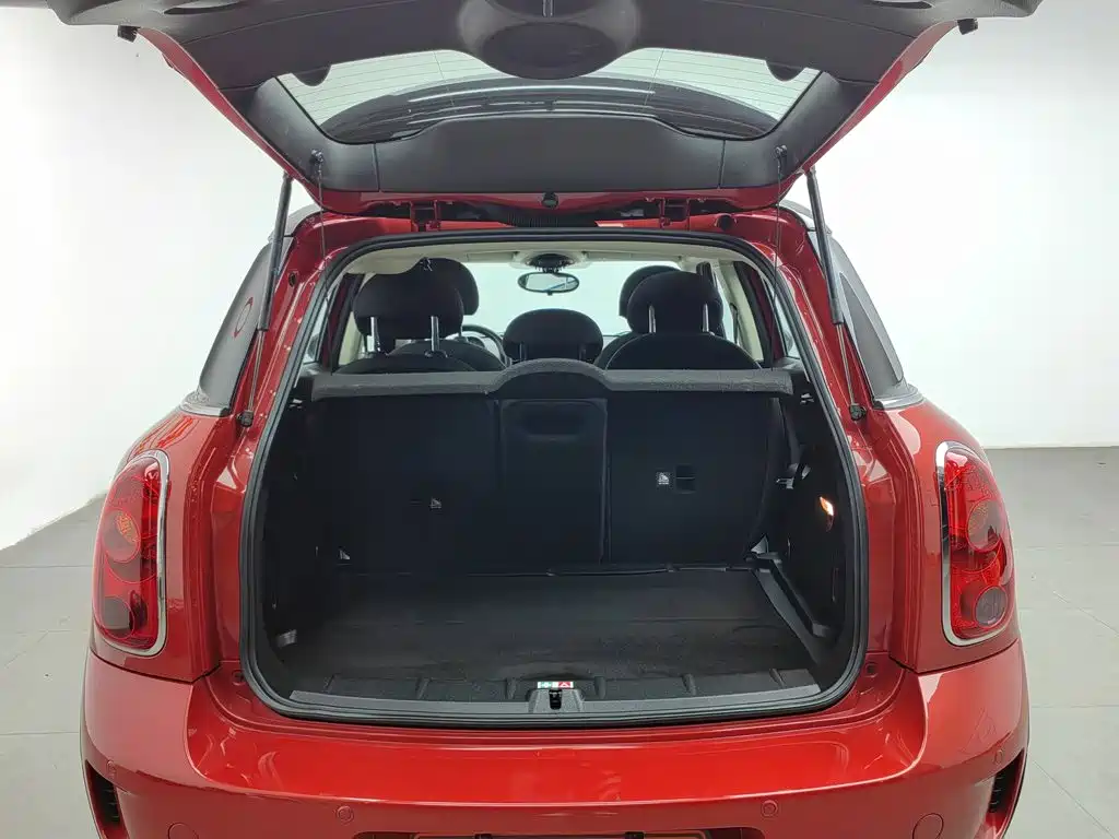MINI Countryman 2017 — фото 16
