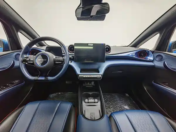 BYD Dolphin 2022