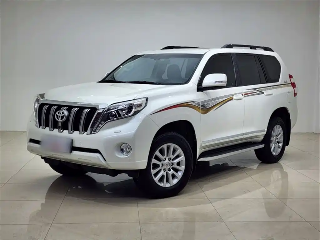 Toyota Prado 2016 — фото 1