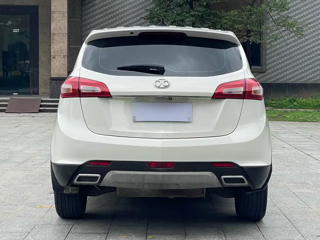BAIC Senova X65 2017 — фото 15