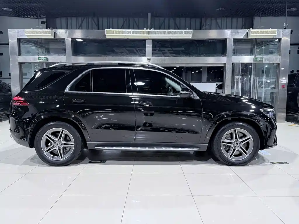 Mercedes-Benz GLE 2023 — фото 28