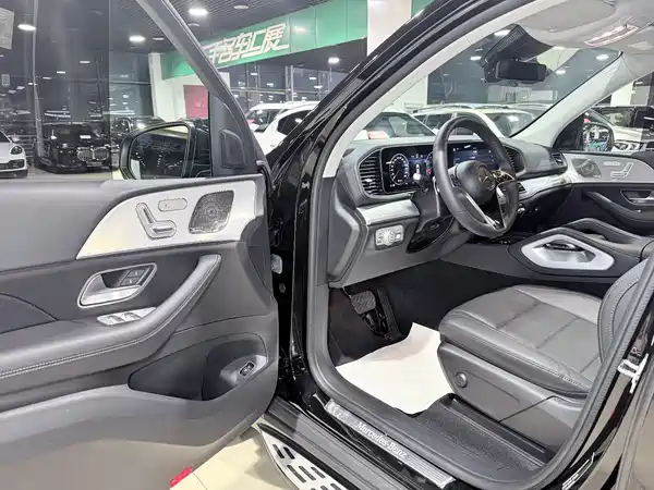 Mercedes-Benz GLE 2023