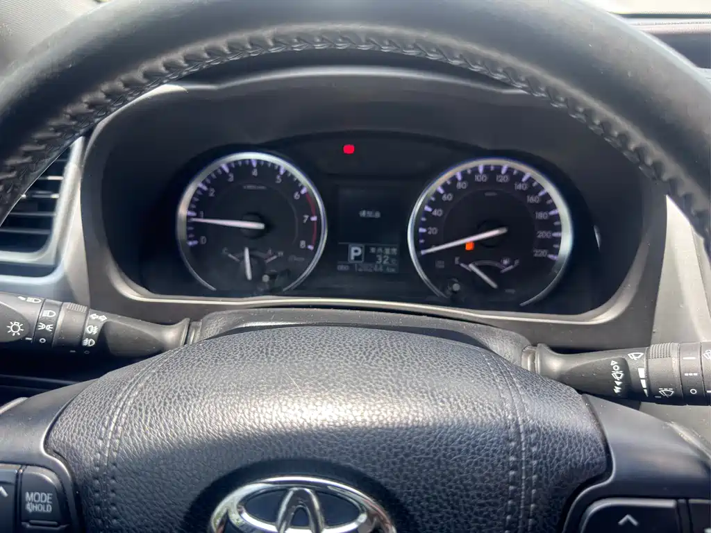 Toyota Highlander 2016 — фото 16