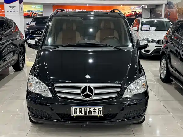 Mercedes-Benz Viano 2015