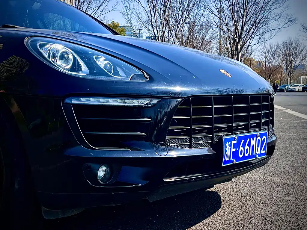 Porsche Macan 2016 — фото 20