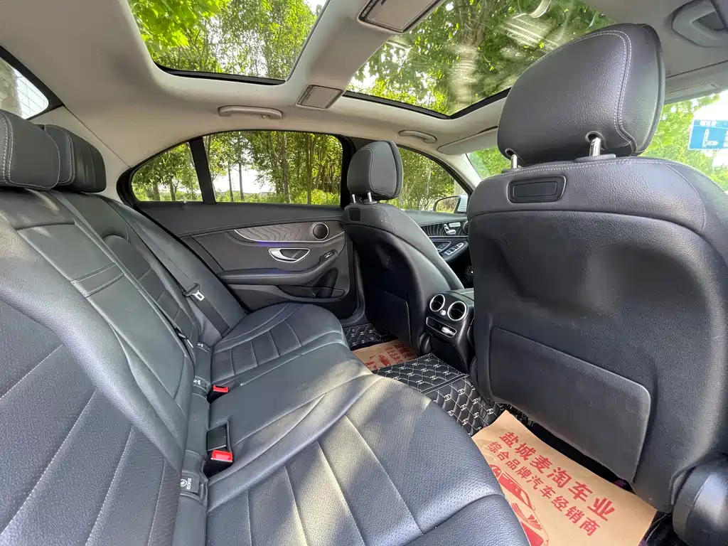 Mercedes-Benz C-Class 2019 — фото 11