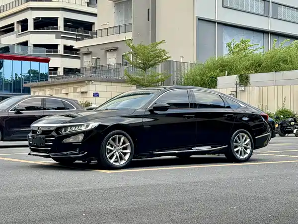 Honda Accord 2022