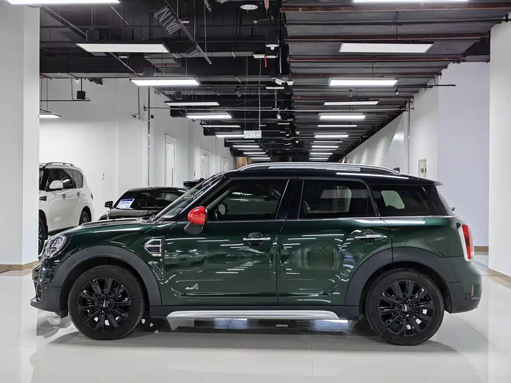 MINI Countryman 2018 — фото 4