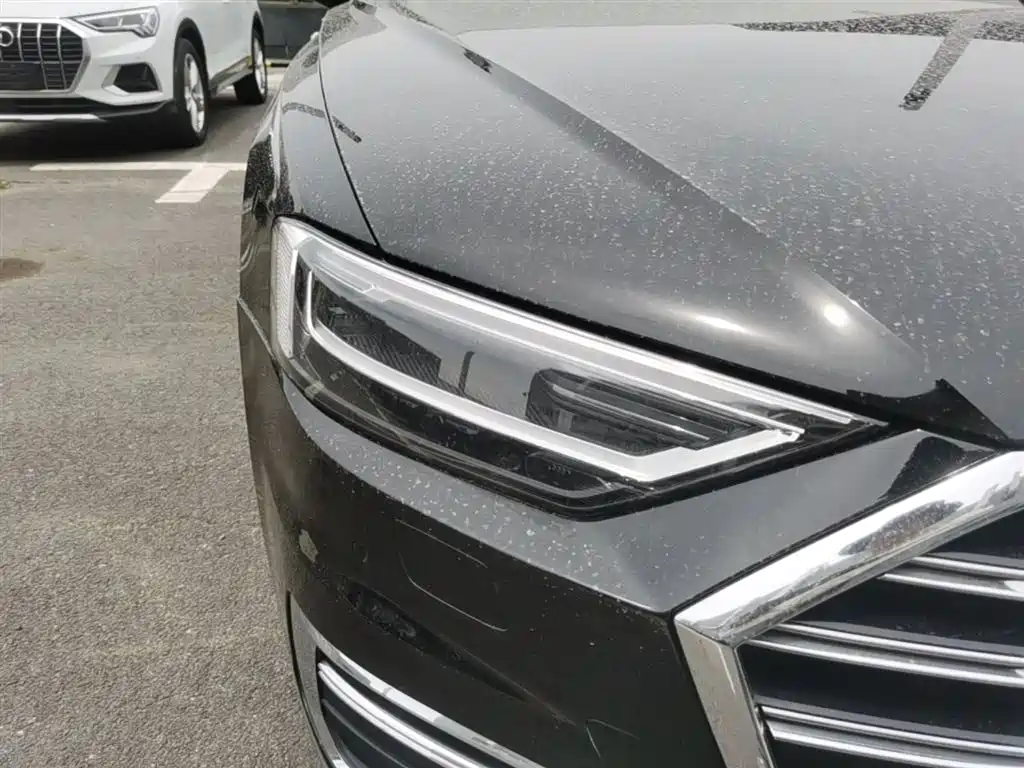 Audi A8 2020 — фото 13
