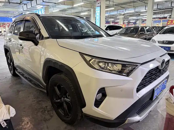 Toyota RAV4 2022