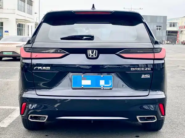 Honda Breeze 2023