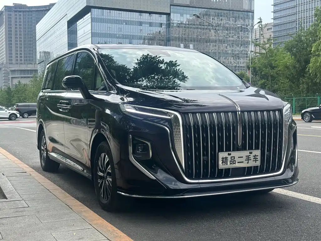 Hongqi HQ9 PHEV 2026 — фото 3