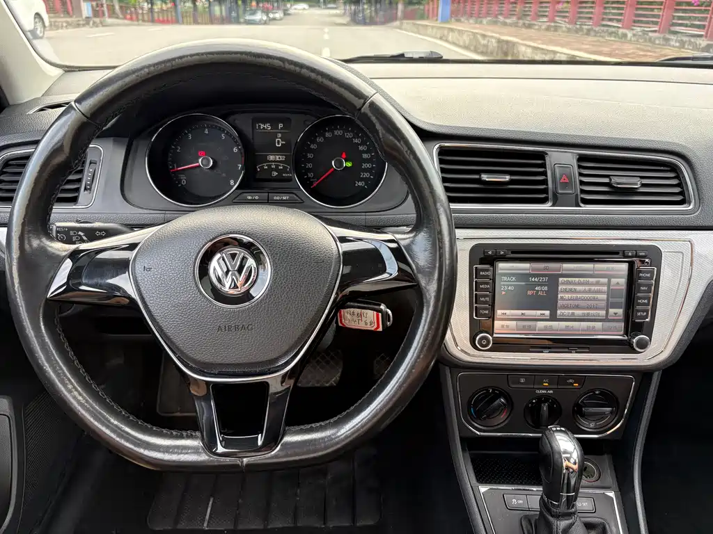 Volkswagen Gran Lavida 2017 — фото 17
