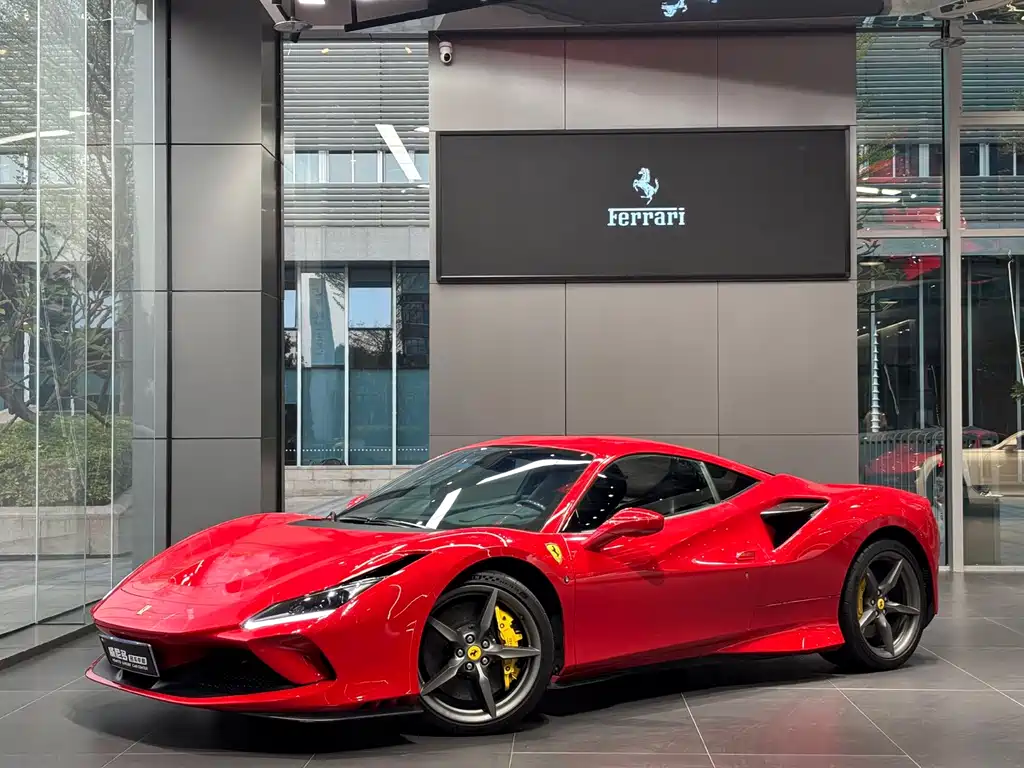 Ferrari F8 2022 — фото 1