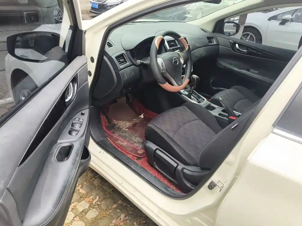 Nissan Tiida 2019 — фото 16
