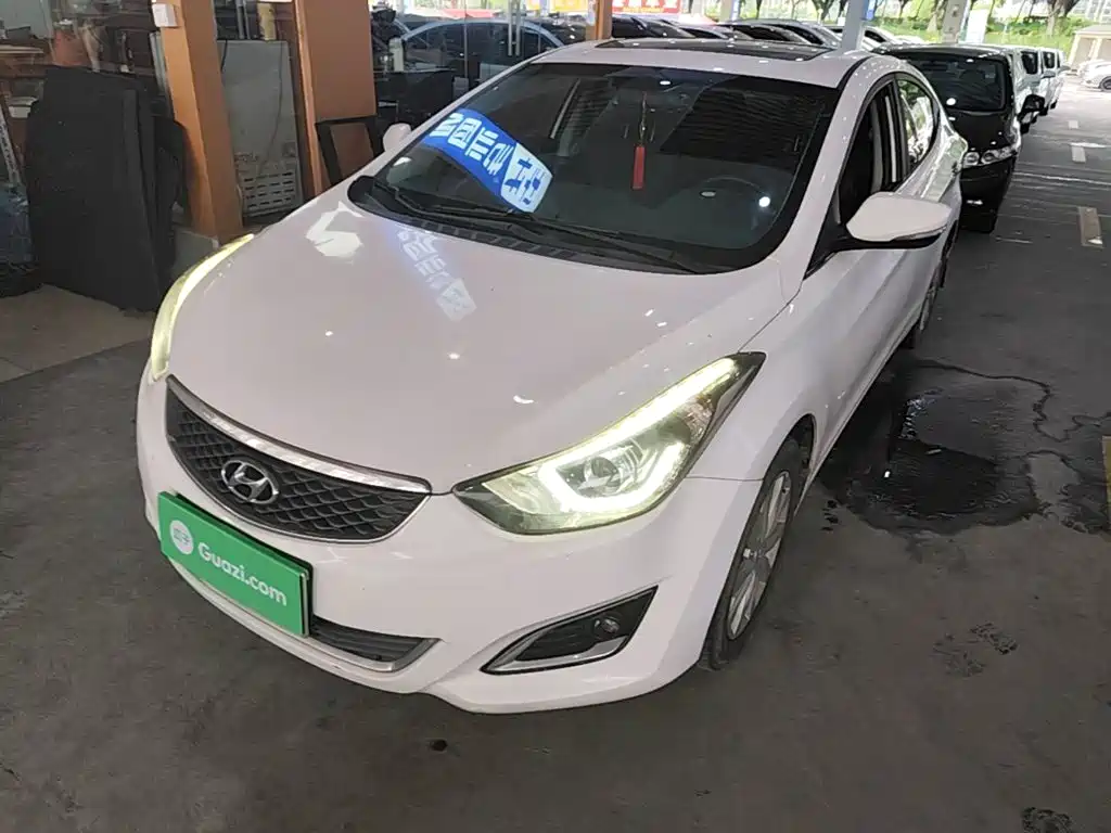 Hyundai Elantra 2017