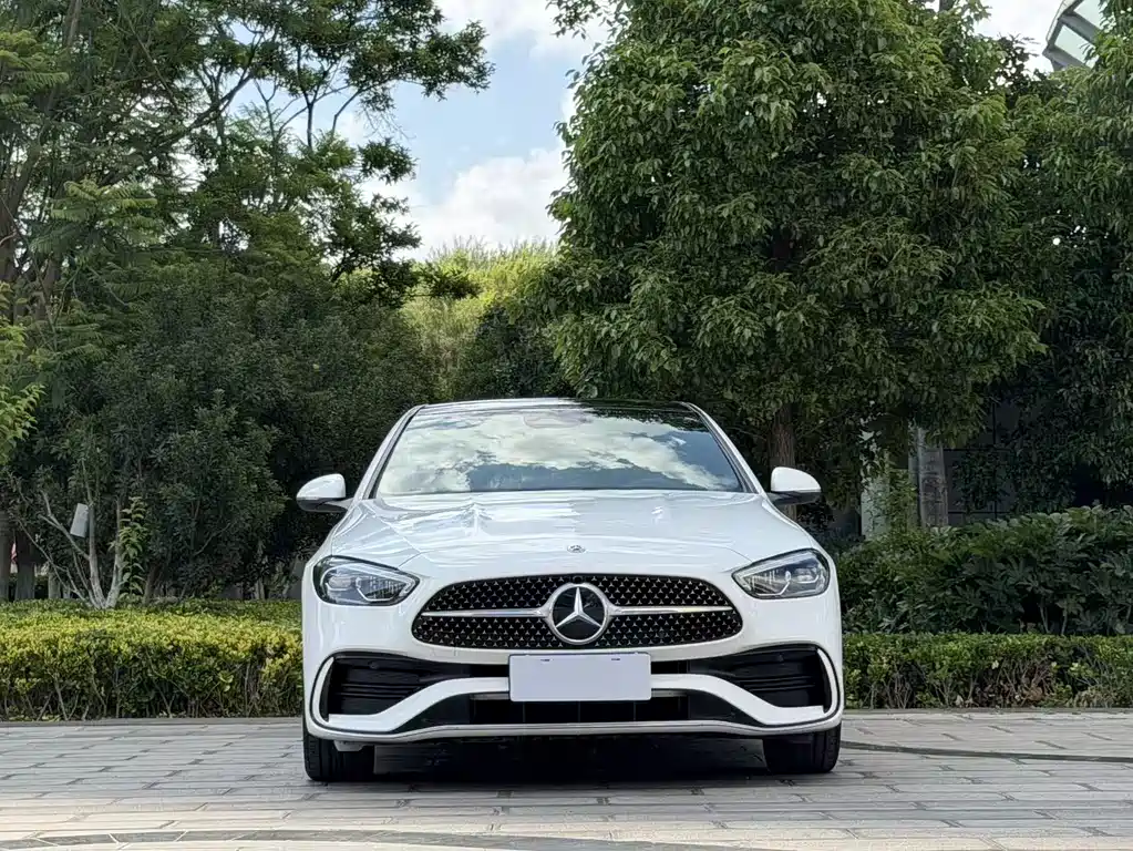 Mercedes-Benz C-Class 2022 — фото 2