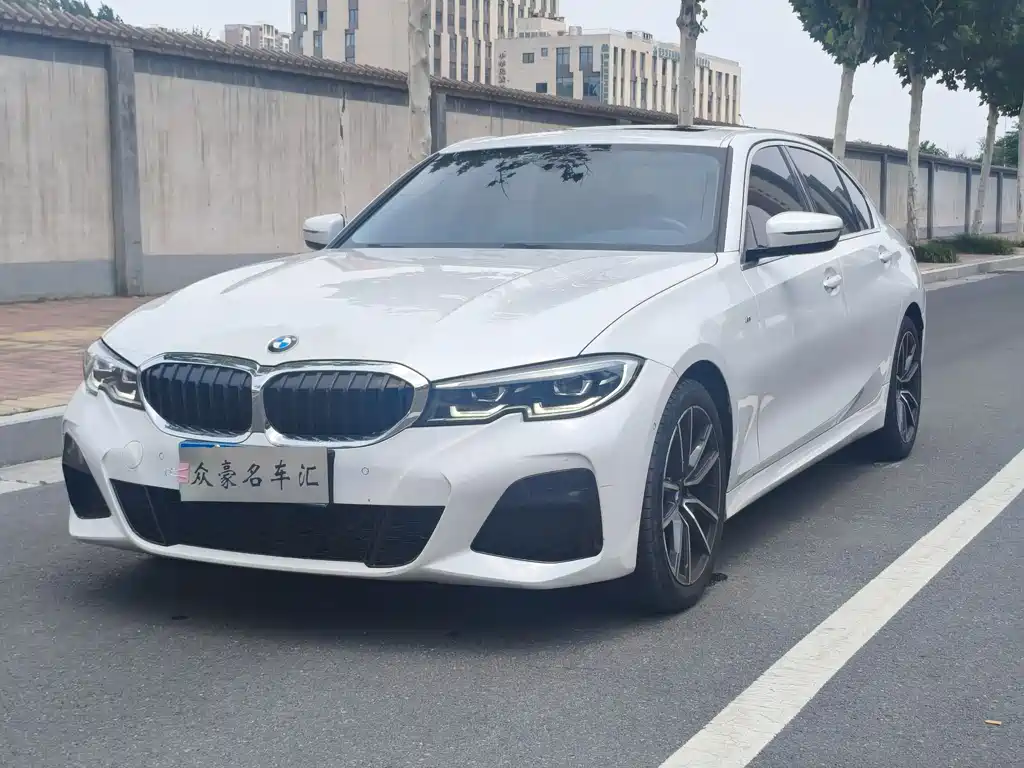 BMW 3 Series 2021