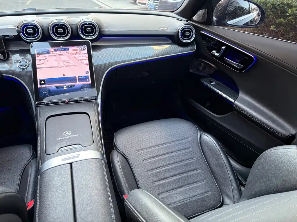 Mercedes-Benz C-Class 2022 — фото 11