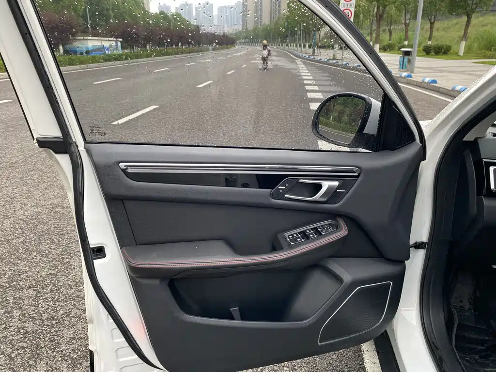 Zotye X5 2015 — фото 8