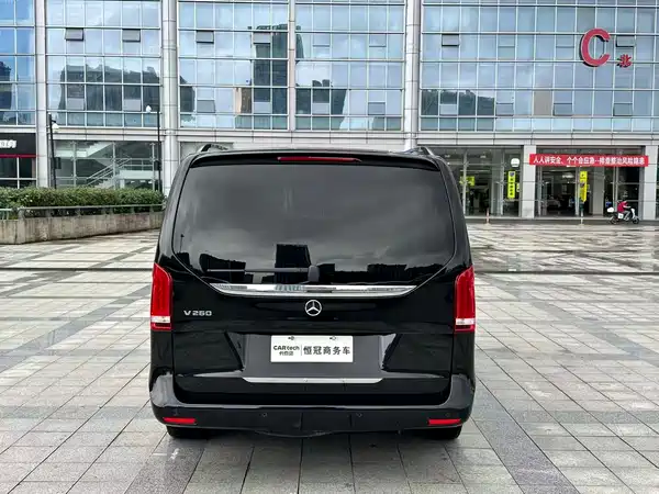 Mercedes-Benz V-Class 2021