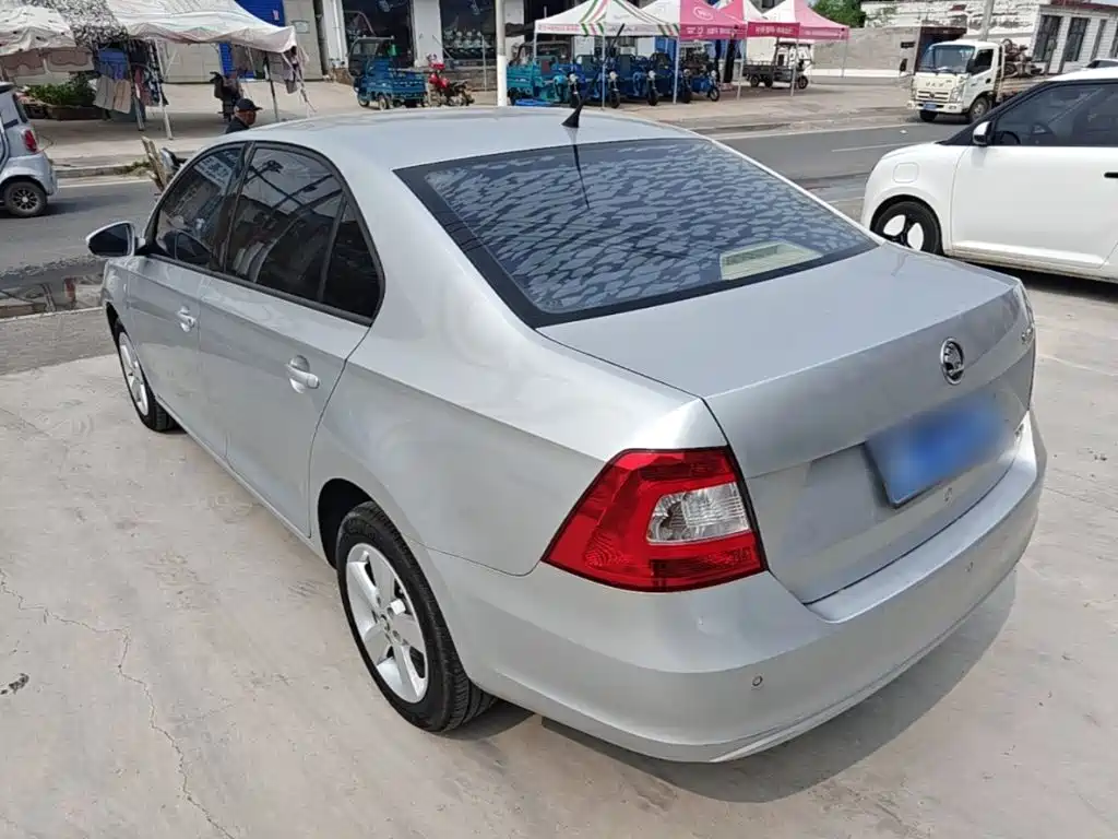 Skoda Rapid 2014