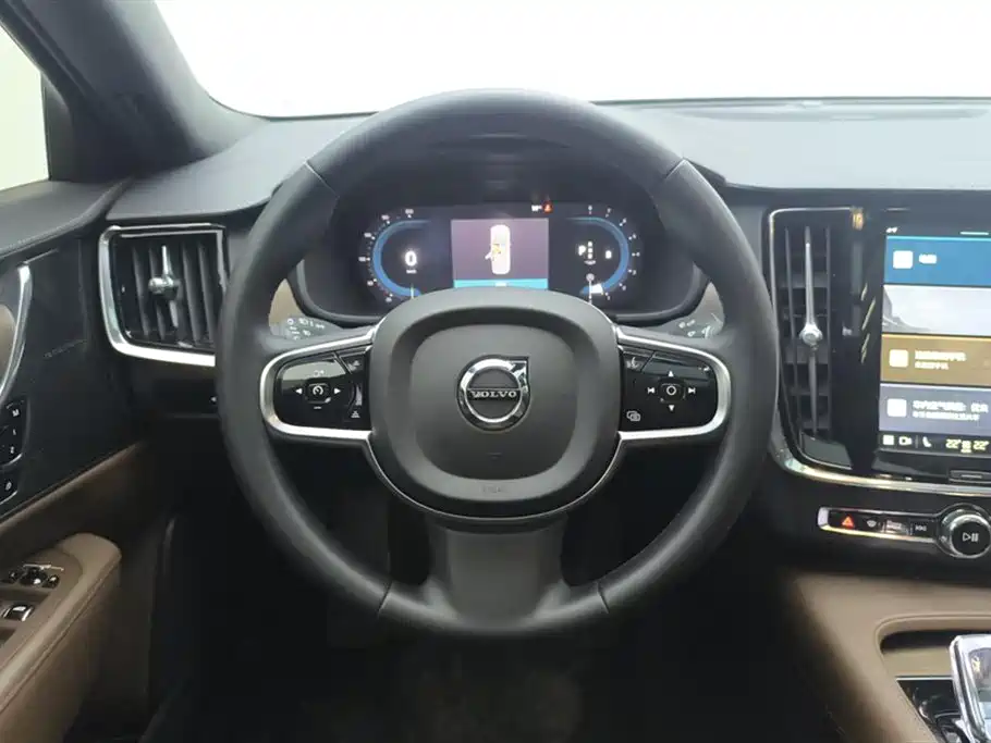 Volvo S90 2023 — фото 15