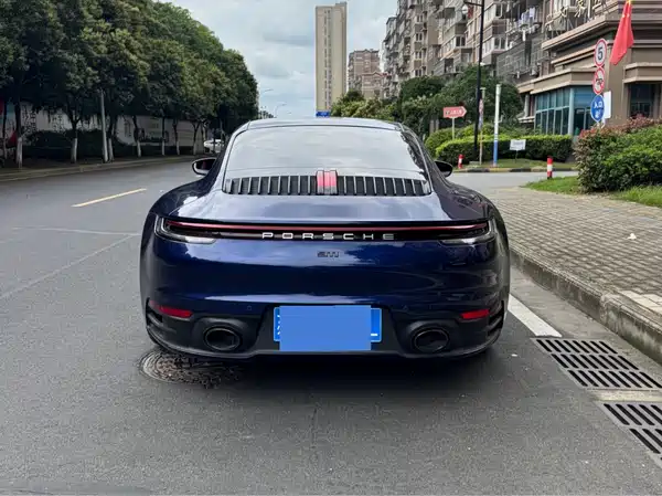 Porsche 911 2021
