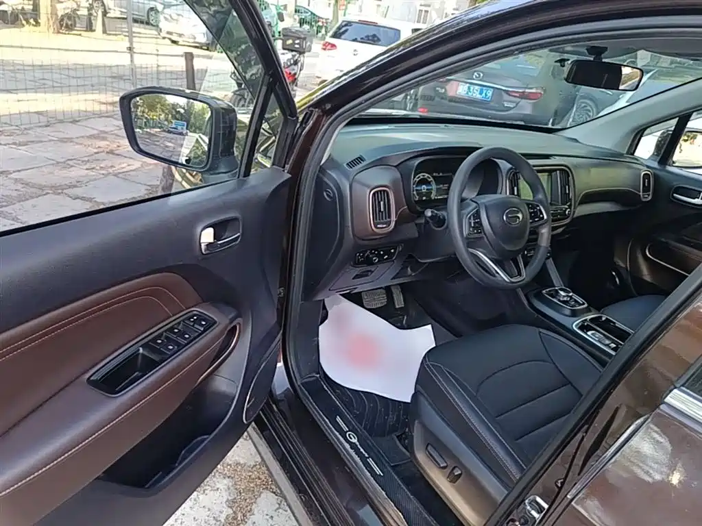 Aion Trumpchi GE3 2019 — фото 16
