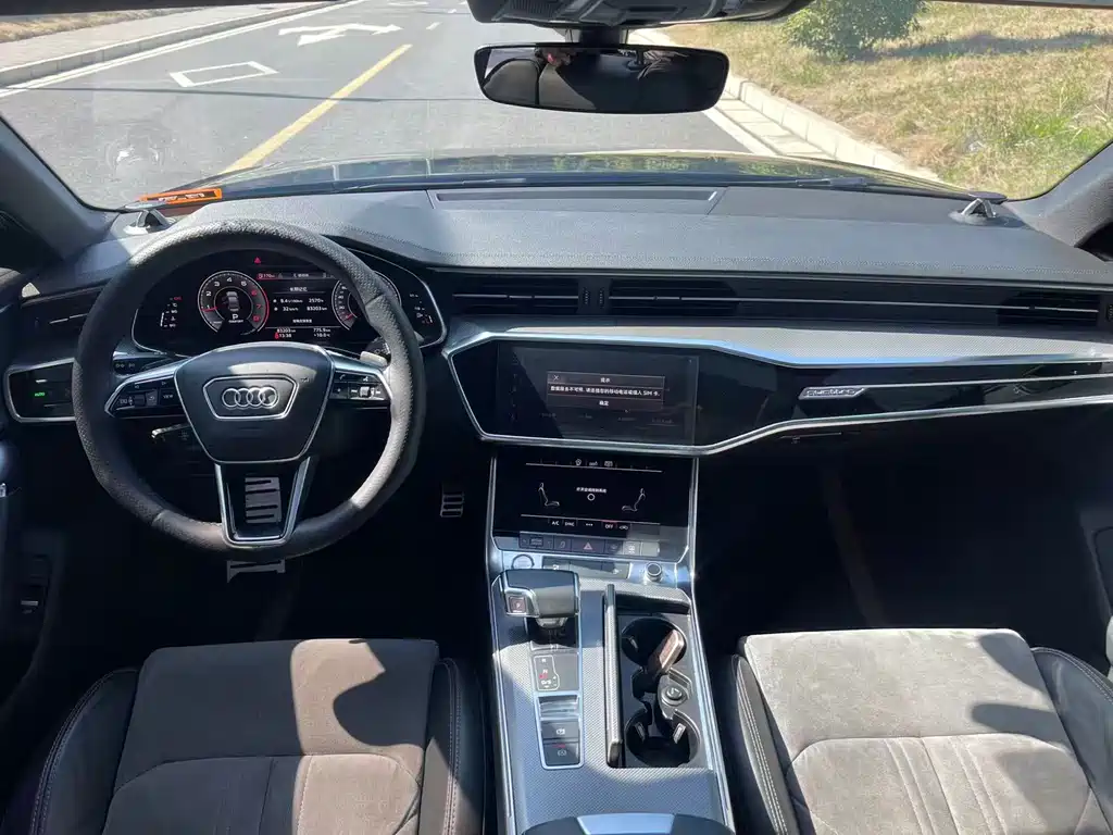 Audi A6L 2020 — фото 13
