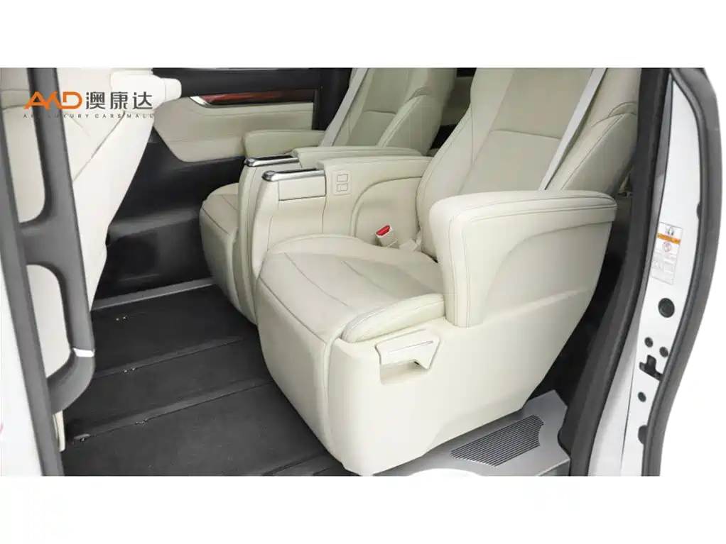 Toyota Alphard 2016 — фото 7