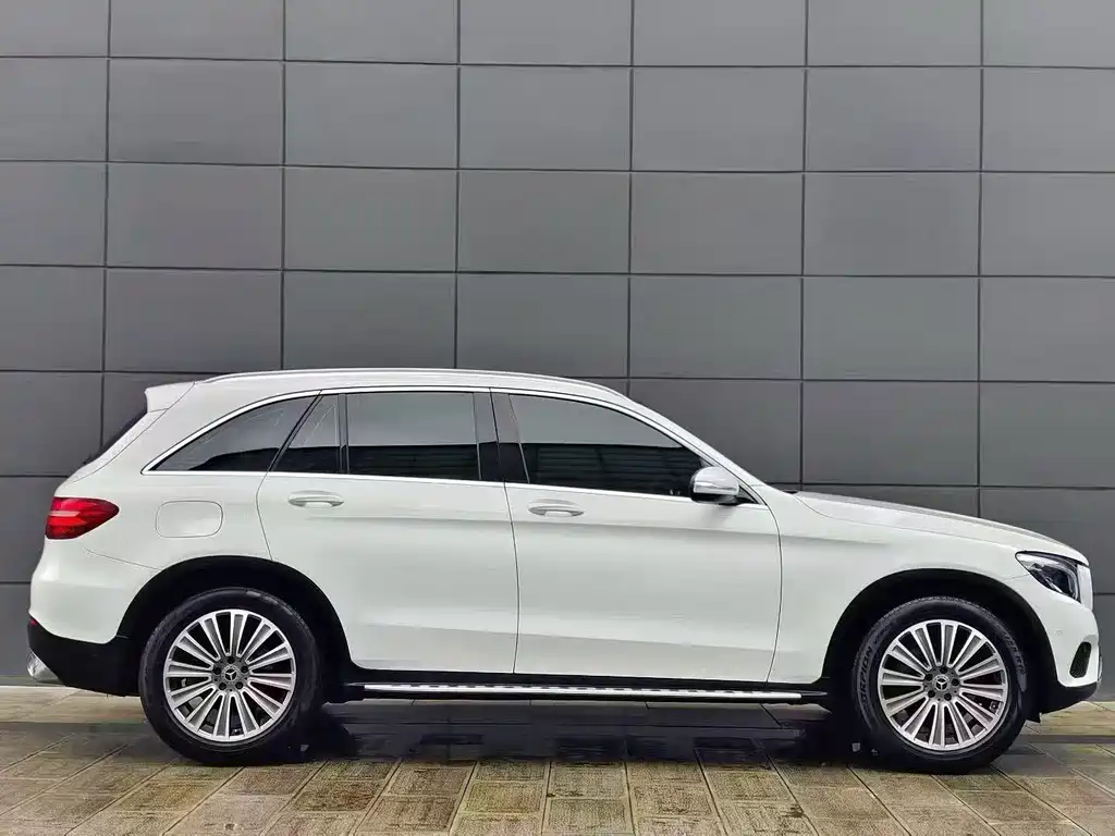 Mercedes-Benz GLC 2016 — фото 4