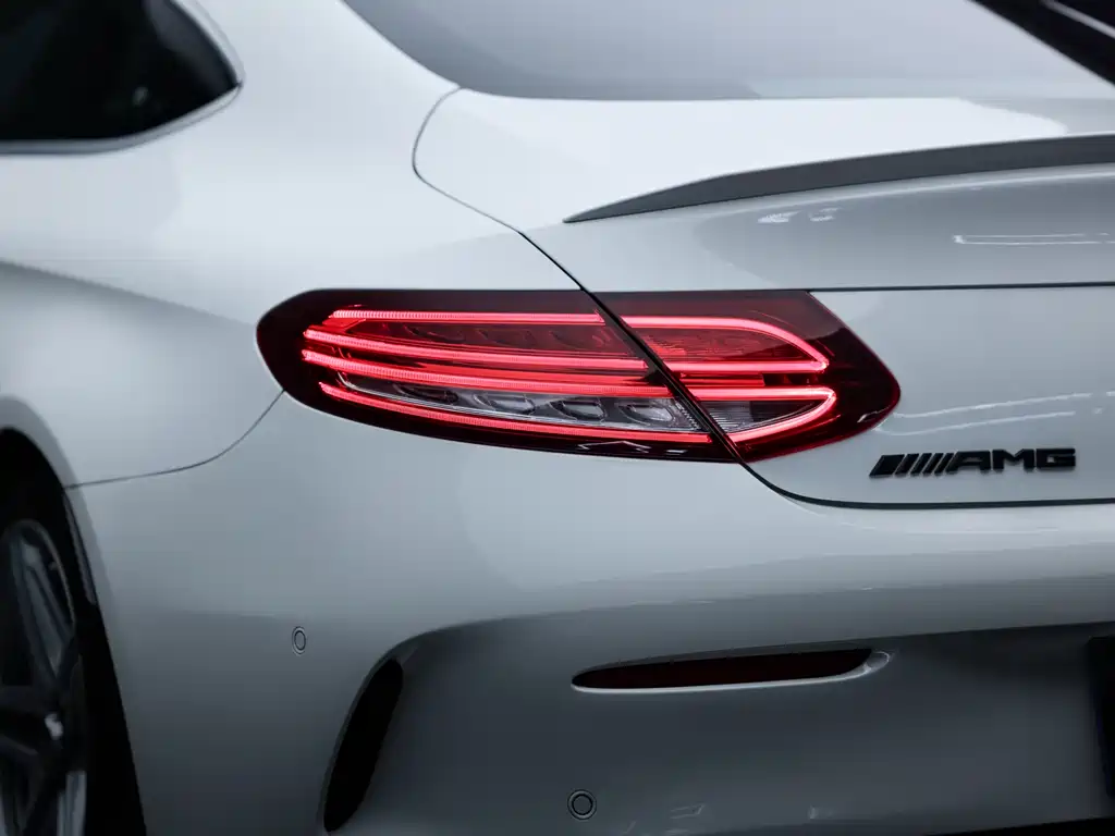 Mercedes-Benz C-Class AMG 2018 — фото 20
