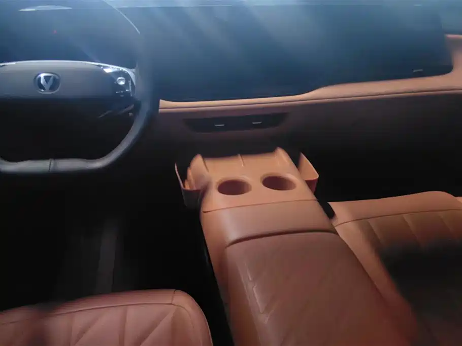 Changan CS75 PLUS 2025 — фото 16