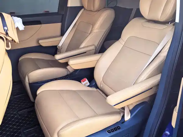 GAC Trumpchi E8 PHEV 2024