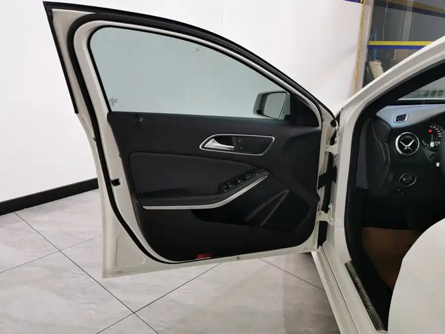 Mercedes-Benz A-Class 2016