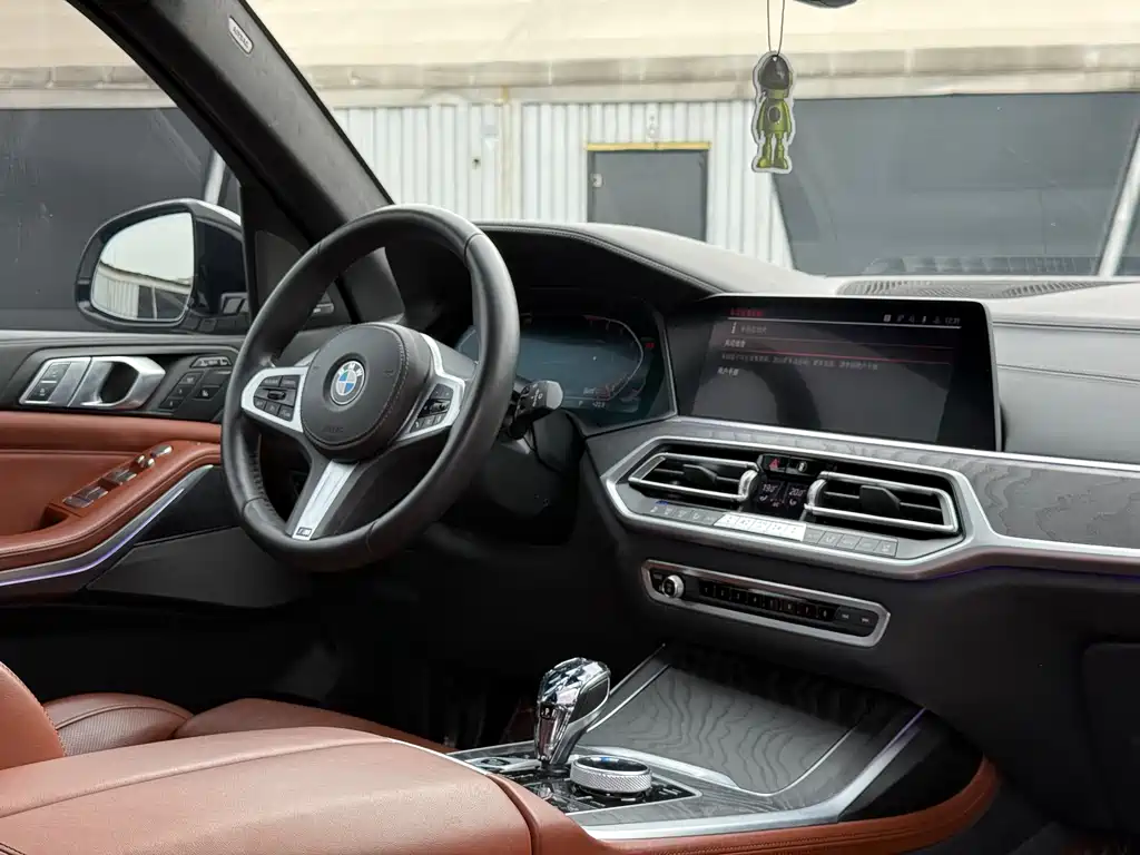 BMW X7 2020 — фото 18