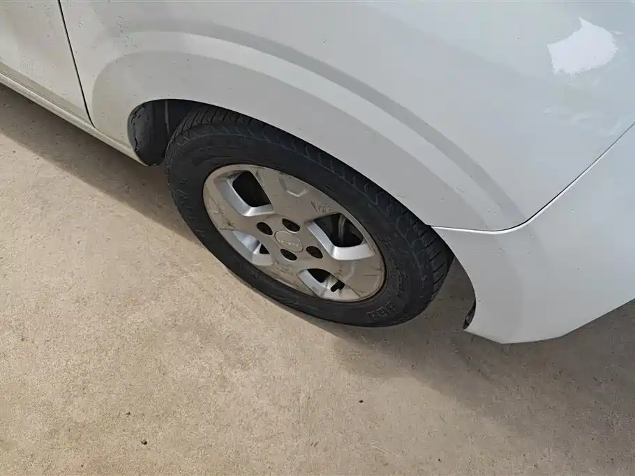 Roewe Clever 2021