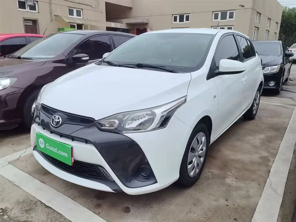 Toyota Yaris L 2019 — фото 2