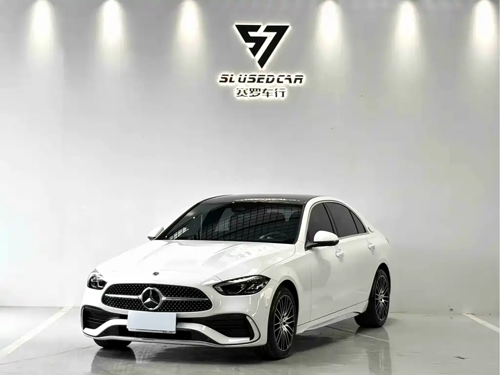 Mercedes-Benz C-Class 2024