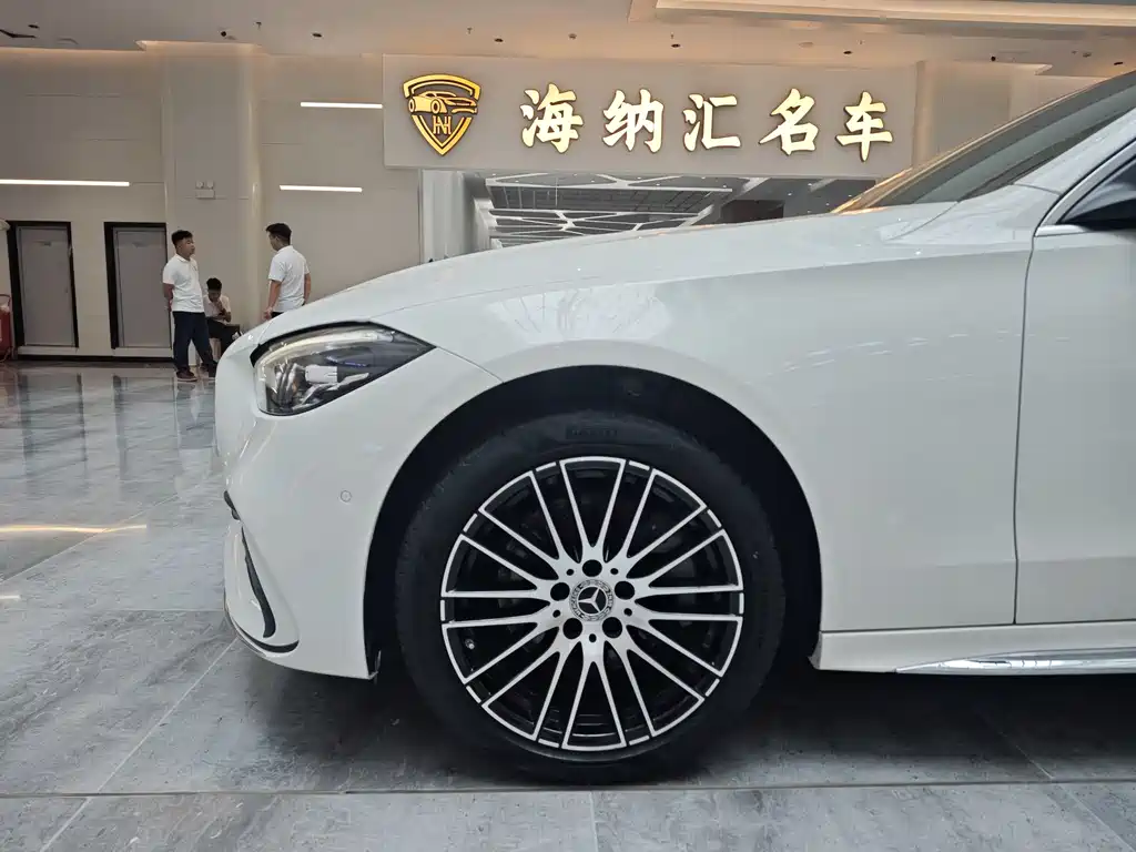 Mercedes-Benz C-Class 2023