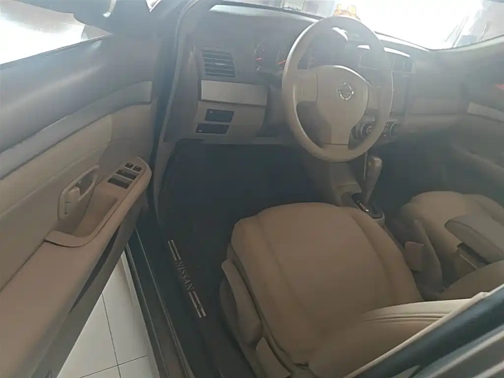 Nissan Sylphy 2014 — фото 16