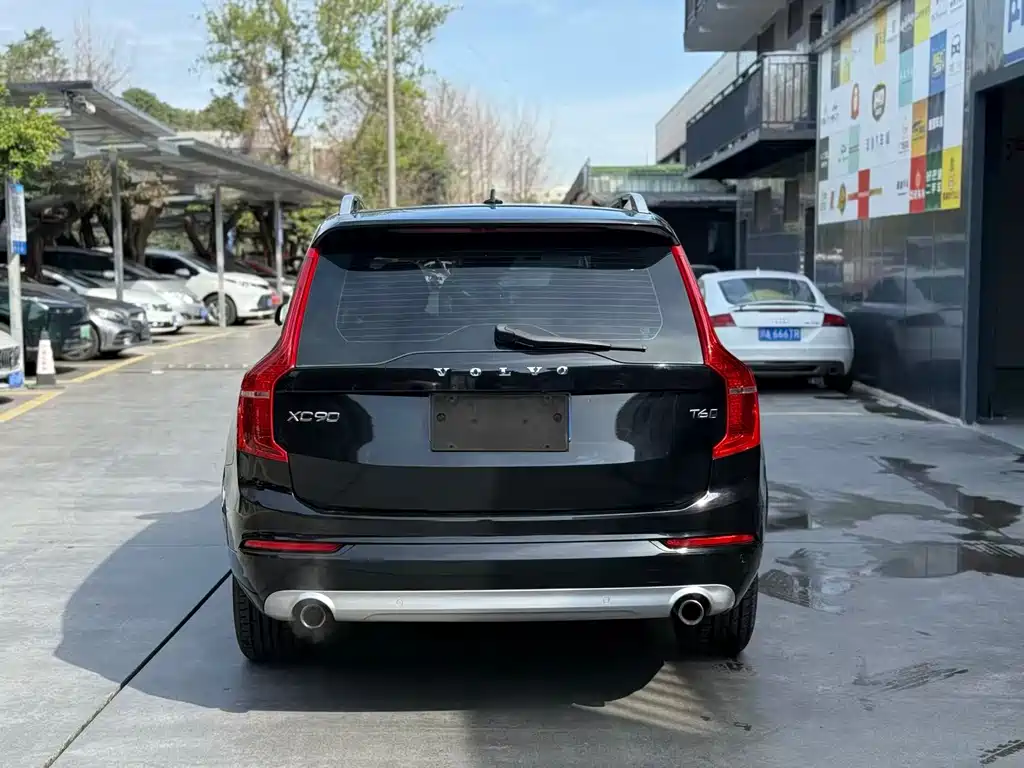 Volvo XC90 2015 — фото 8